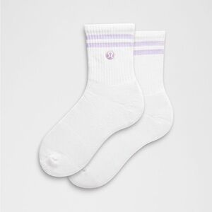 Lululemon Unisex Daily Essential Quarter
Socks - White/Sheer Violet - NWT